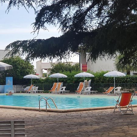 Ccc Holiday Properties Le Vele Ccc Montalto di Castro Kültér fotó