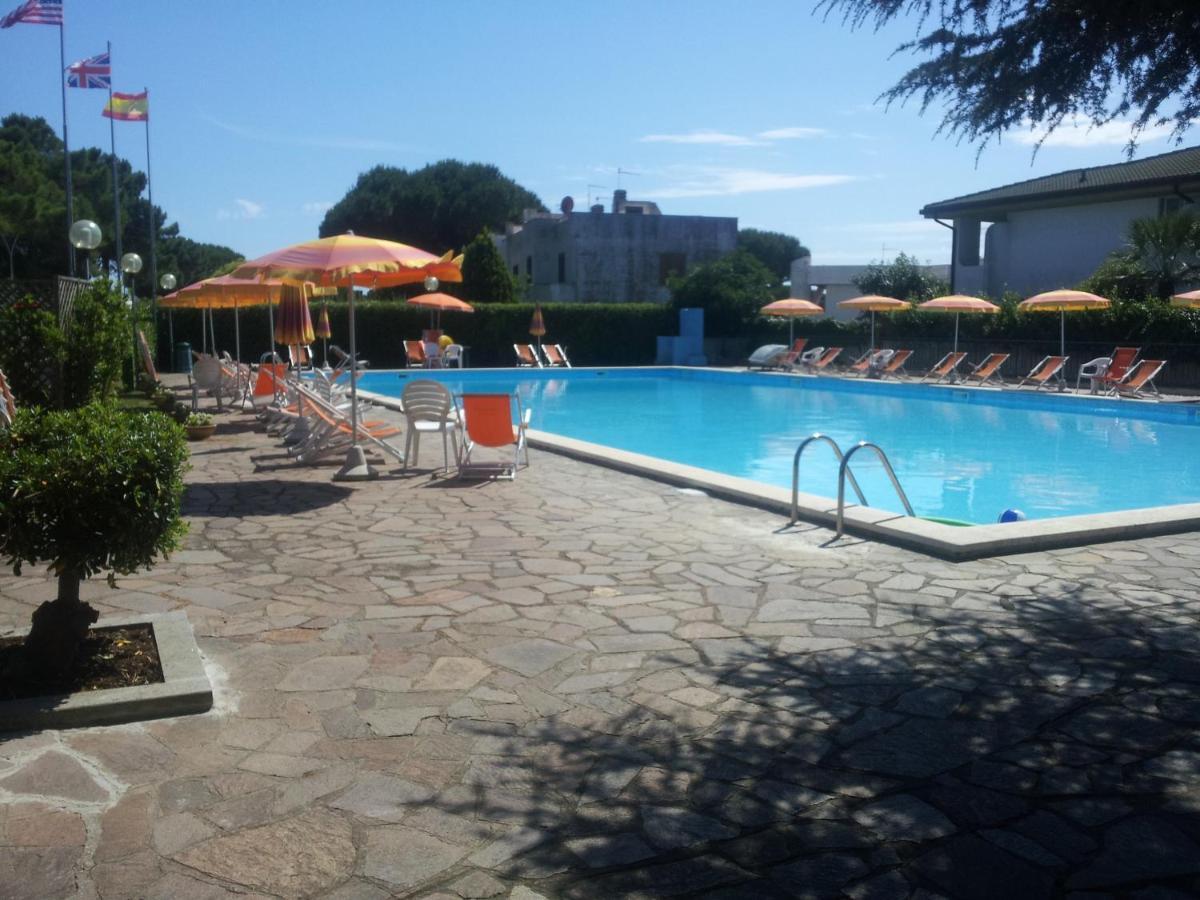 Ccc Holiday Properties Le Vele Ccc Montalto di Castro Kültér fotó